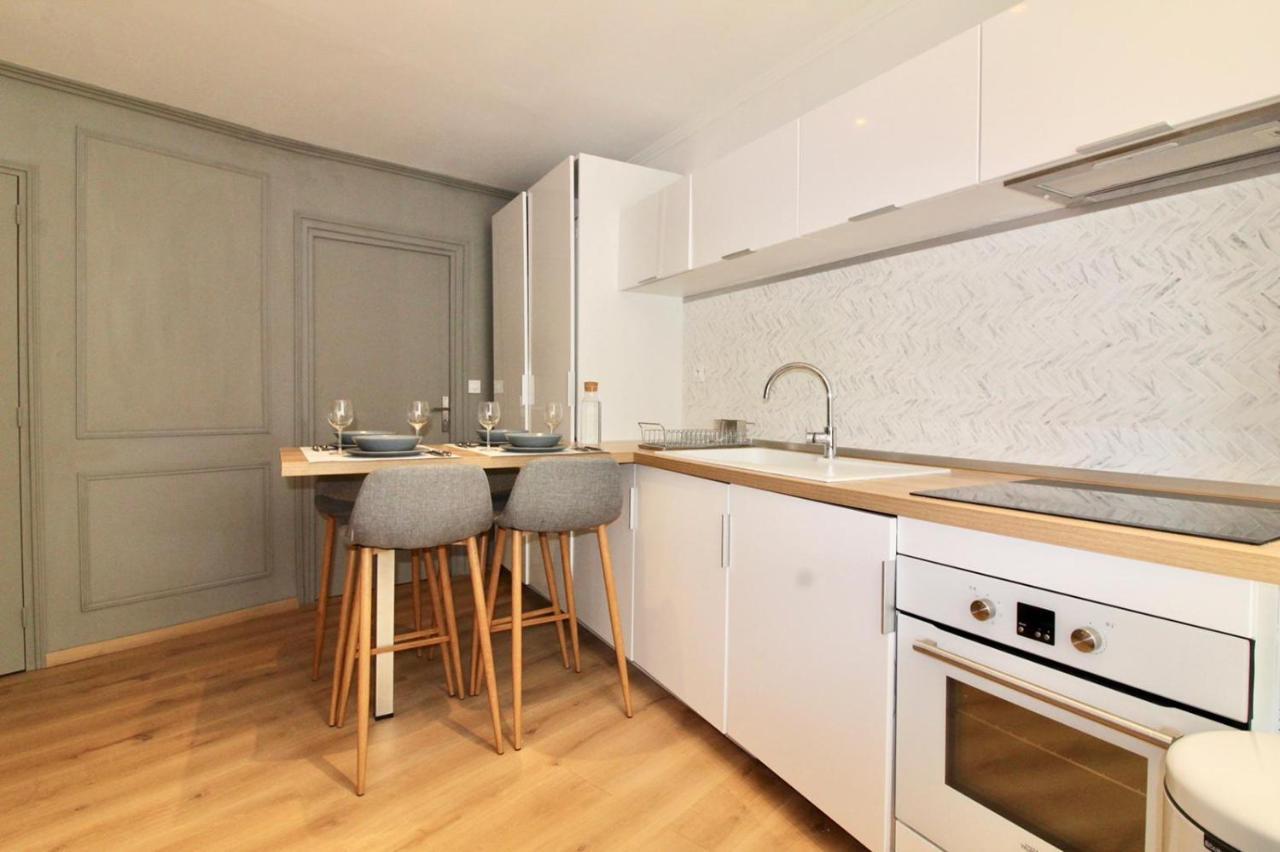 Lovely Apartment Heart Of Golden Square Fiber Wifi Nizza Esterno foto